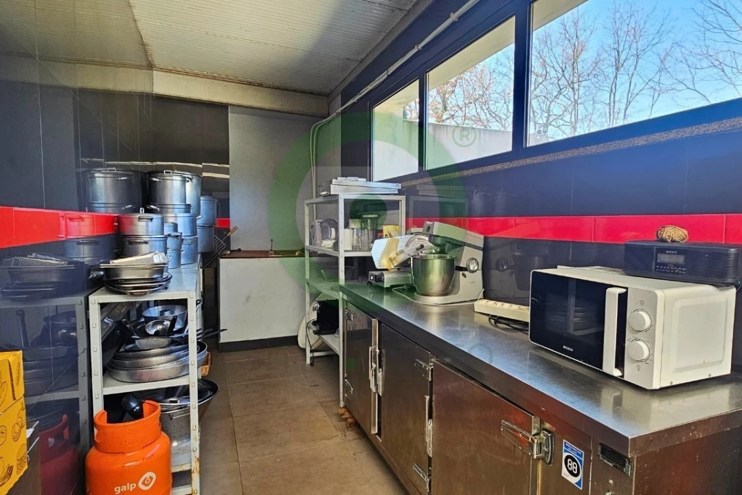 Quinta T0 para Venda em Santa Cruz/Trindade e Sanjurge Foto 11