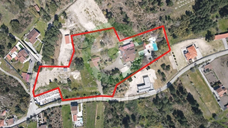 Quinta T0 para Venda em Santa Cruz/Trindade e Sanjurge