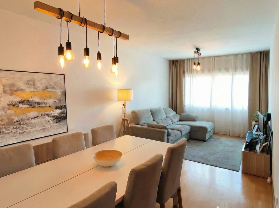 Apartamento T2 para Venda em Custóias, Leça do Balio e Guifões Foto 1