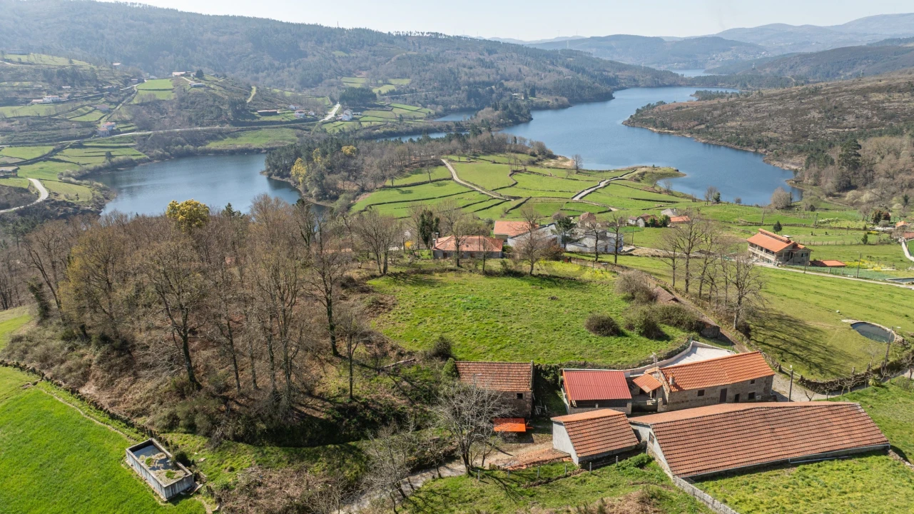 Terreno para Venda em Reigoso Foto 10