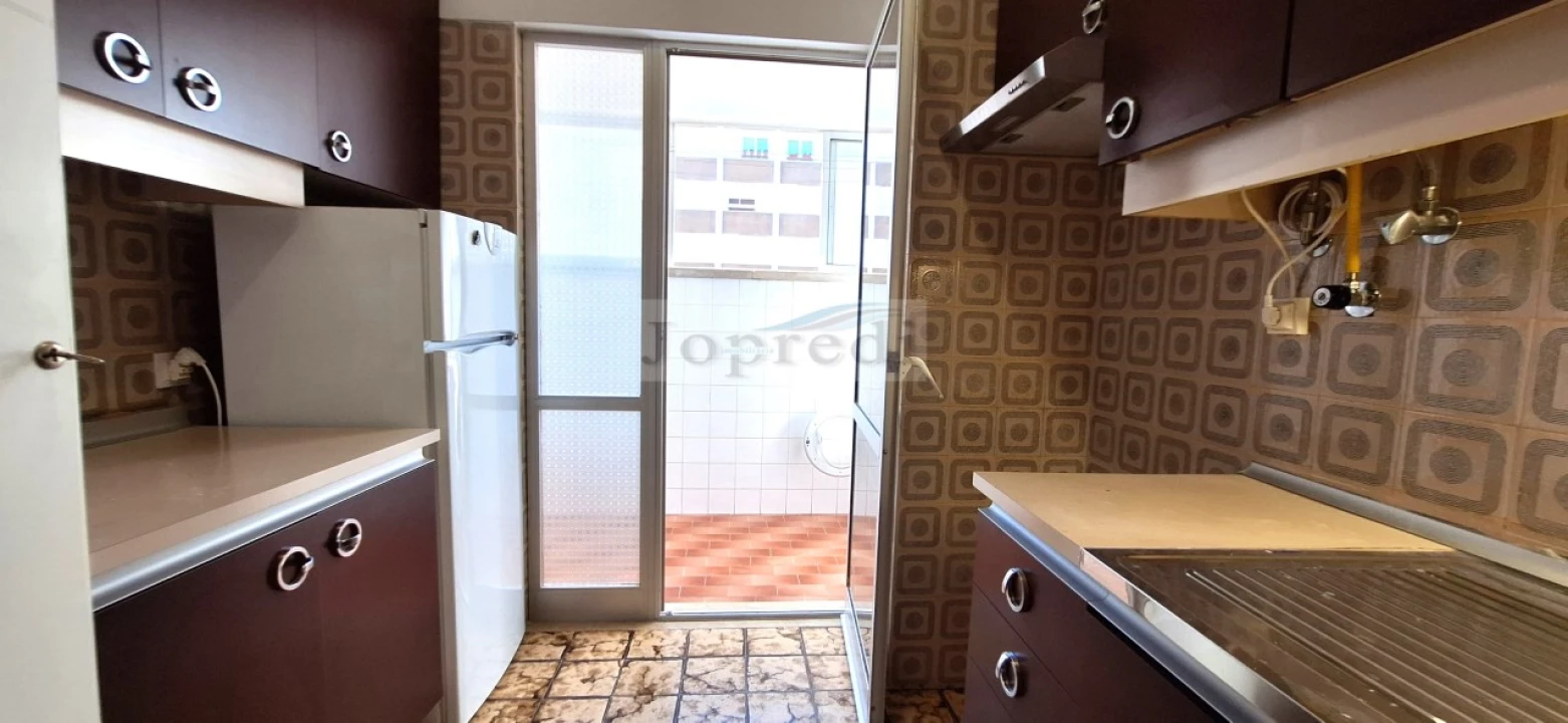 Apartamento T1 para Arrendamento em Oeiras e São Julião da Barra, Paço de Arcos e Caxias Foto 4