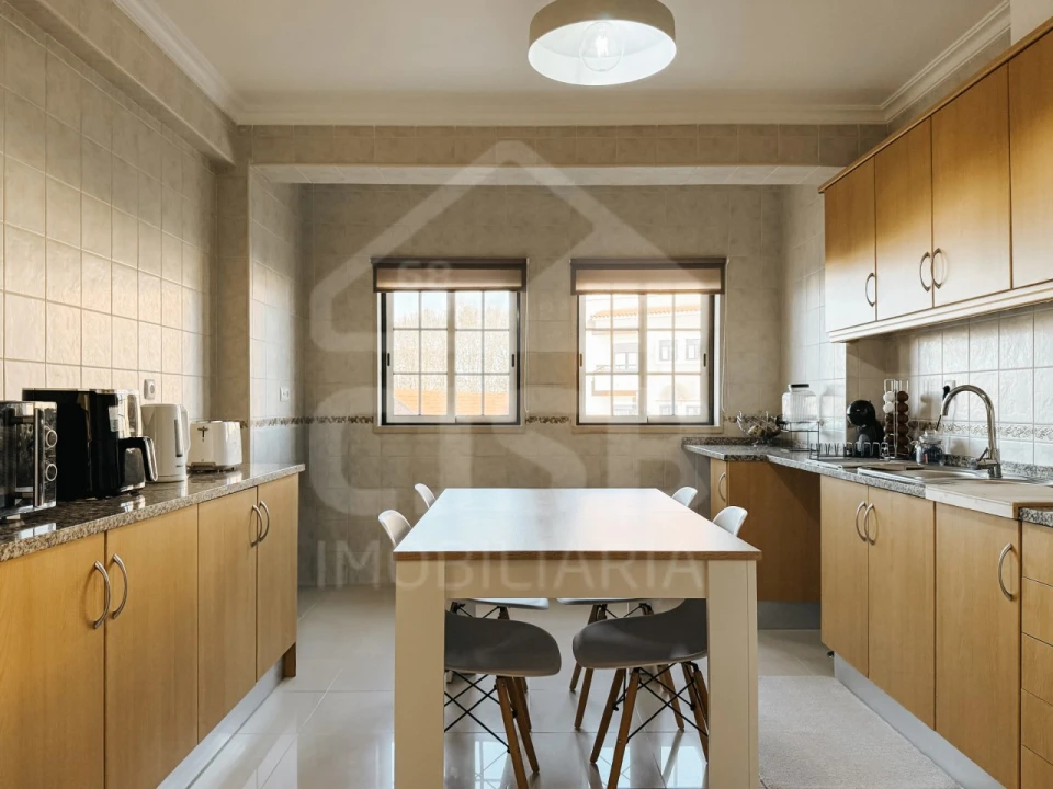 Apartamento T3 para Venda em Benavente Foto 7