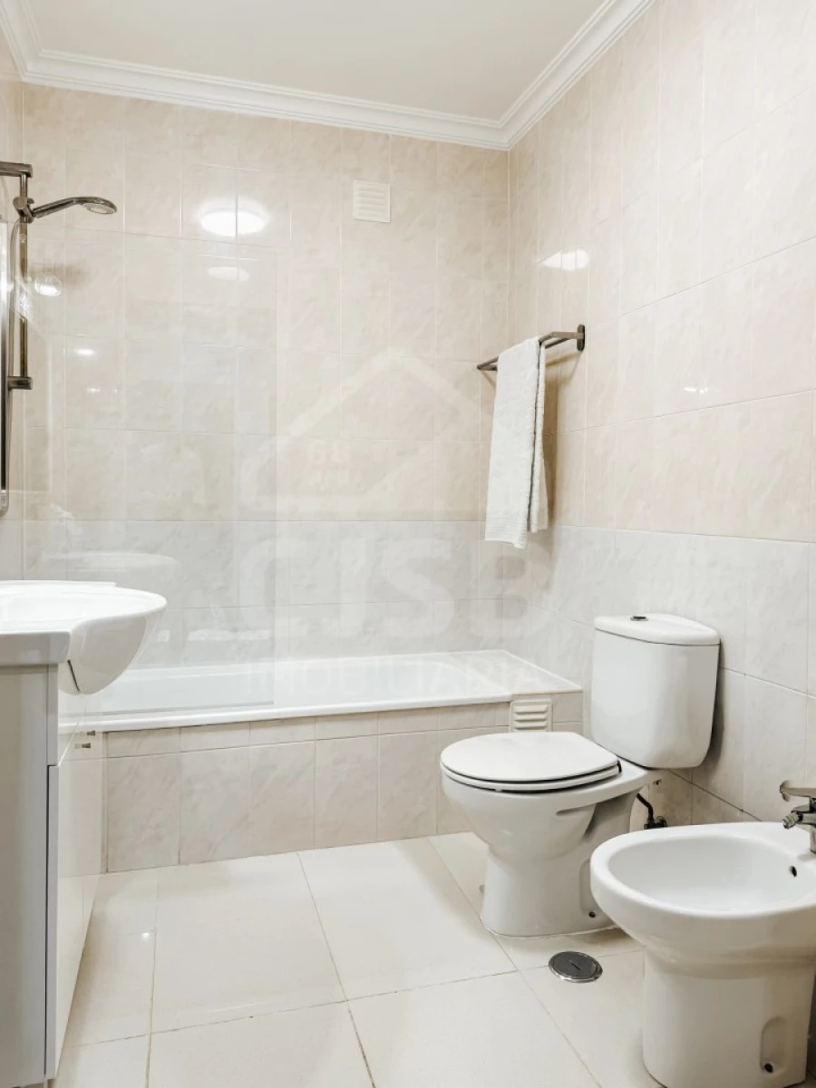 Apartamento T3 para Venda em Benavente Foto 12