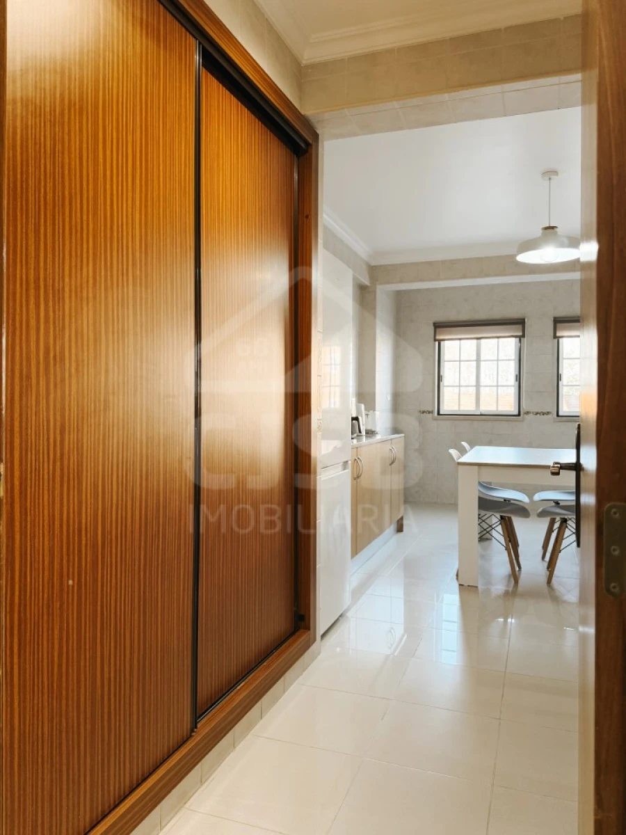 Apartamento T3 para Venda em Benavente Foto 5