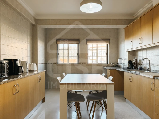 Apartamento T3 para Venda em Benavente Foto 7