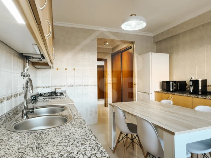 Apartamento T3 para Venda em Benavente Foto 10