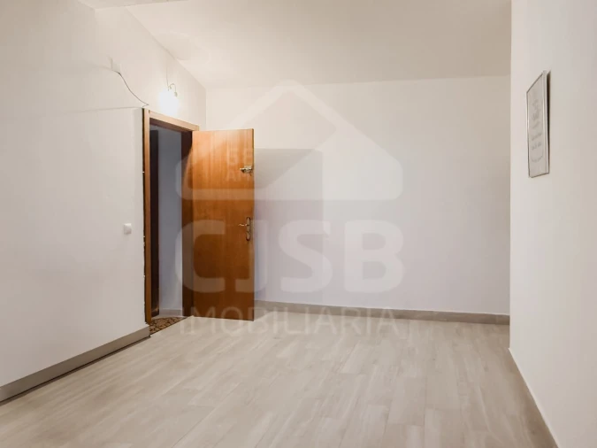 Apartamento T3 para Venda em Benavente Foto 24