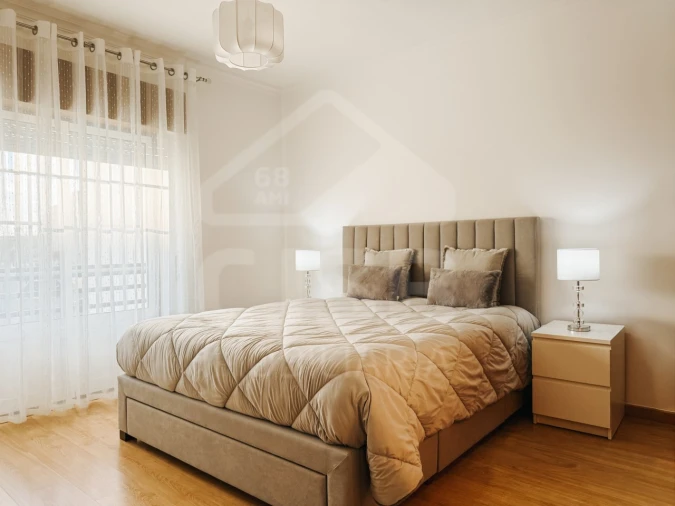 Apartamento T3 para Venda em Benavente Foto 16