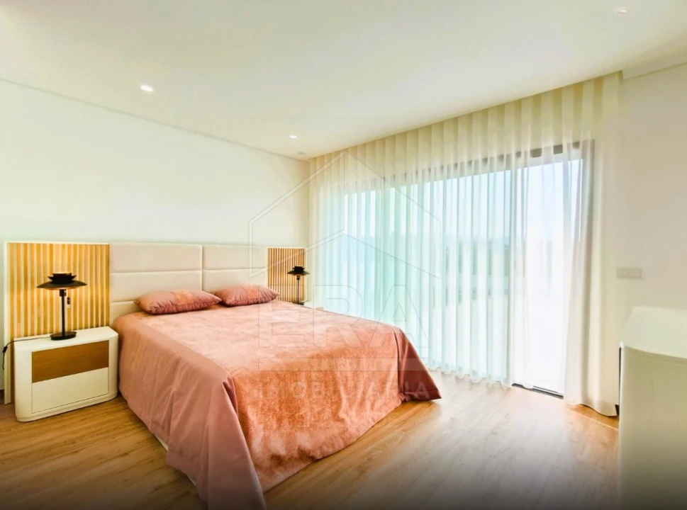 Moradia T3 para Venda em Vila de Punhe Foto 19