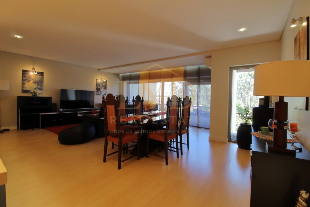 Moradia T3 para Venda em Sanguedo Foto 4