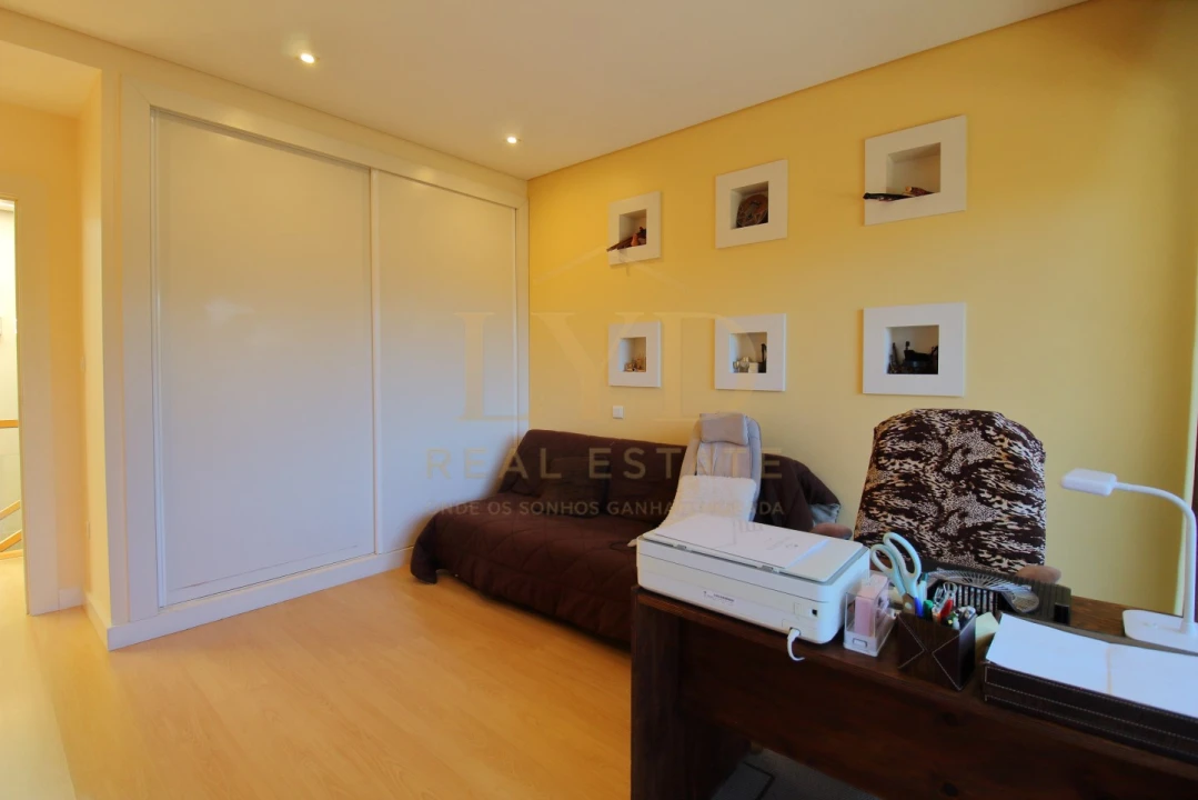 Moradia T3 para Venda em Sanguedo Foto 18