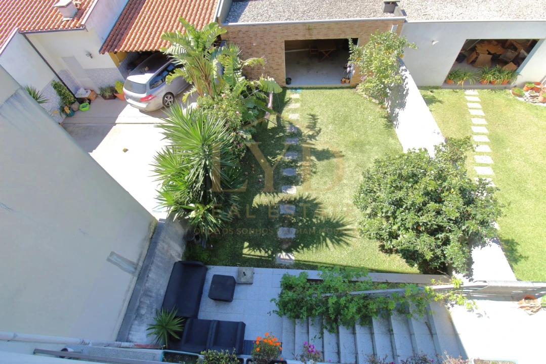 Moradia T3 para Venda em Sanguedo Foto 20