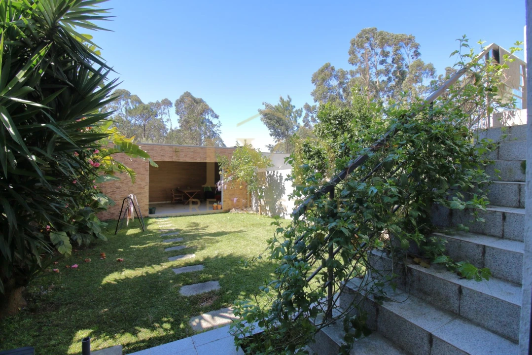 Moradia T3 para Venda em Sanguedo Foto 25