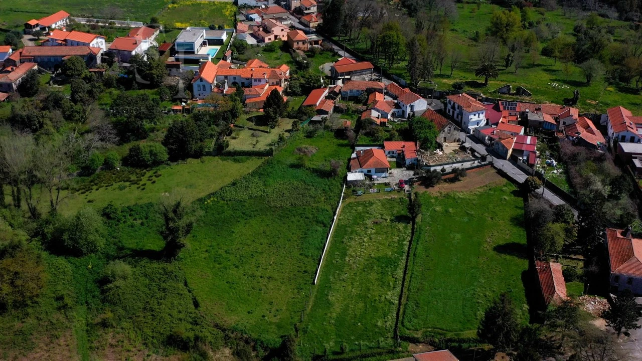 Moradia T4 para Venda em Macieira de Sarnes Foto 8