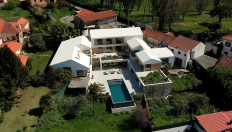 Moradia T4 para Venda em Macieira de Sarnes