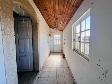 Moradia T4 para Venda em Macieira de Sarnes