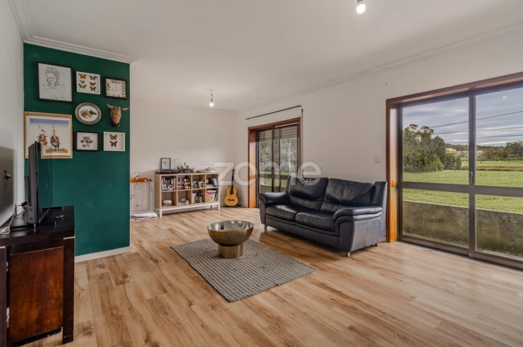 Moradia T2 para Venda em Fornelo e Vairão Foto 1