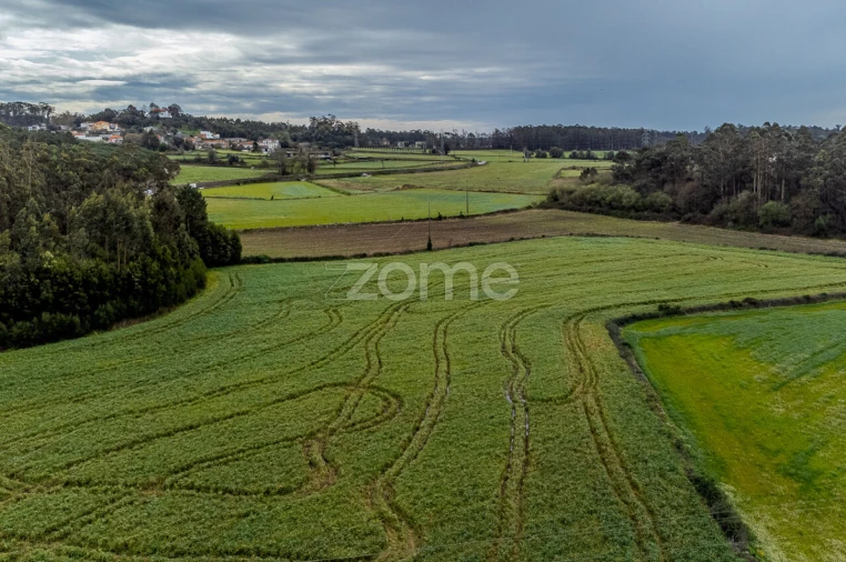 Moradia T2 para Venda em Fornelo e Vairão Foto 32