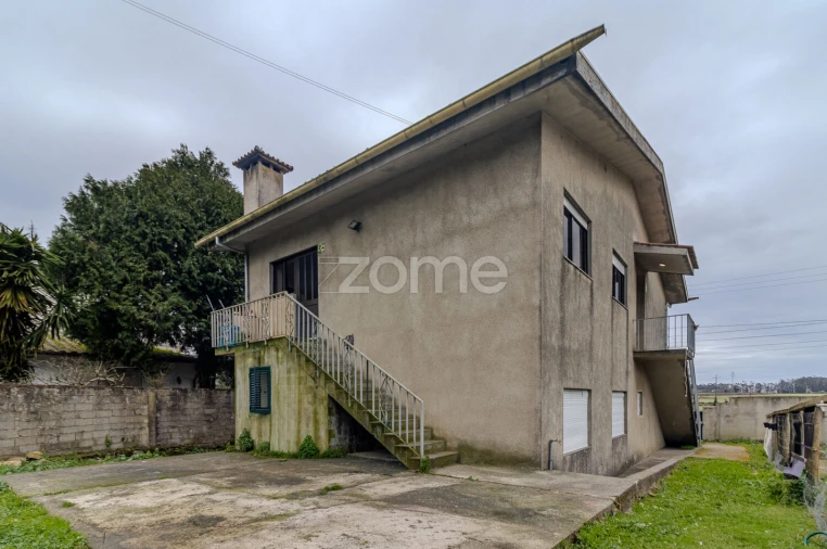 Moradia T2 para Venda em Fornelo e Vairão Foto 23