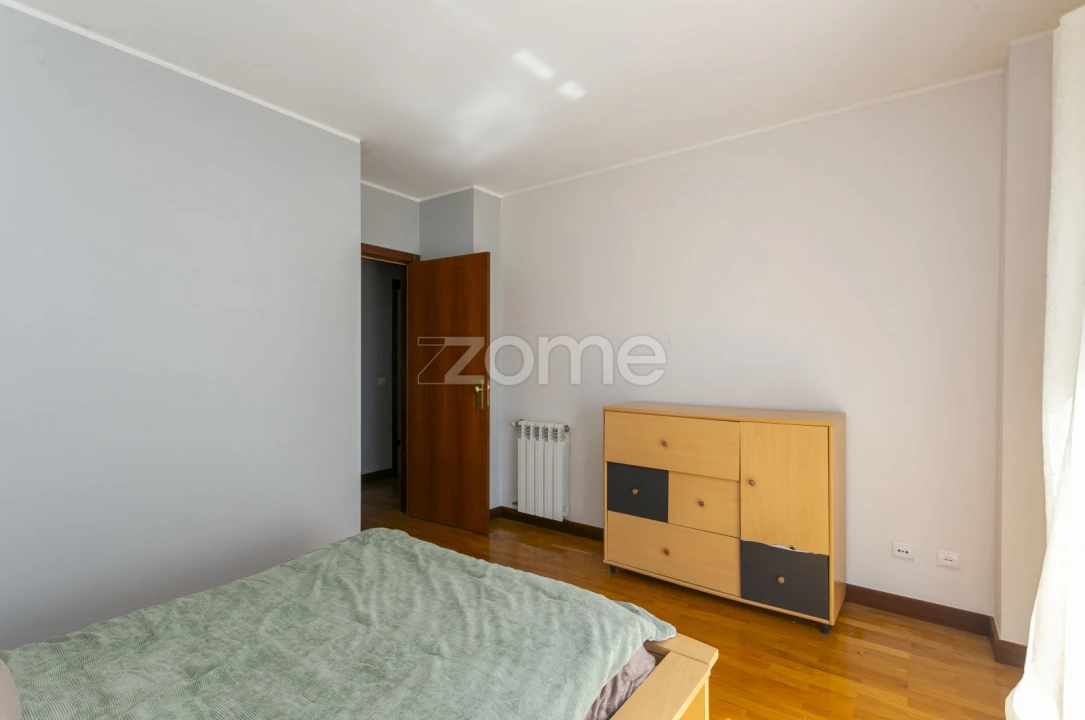 Apartamento T1 para Venda em Madalena Foto 13