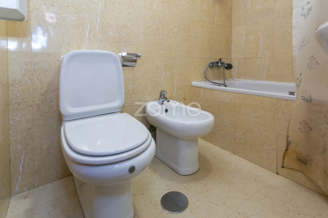 Apartamento T1 para Venda em Madalena Foto 16