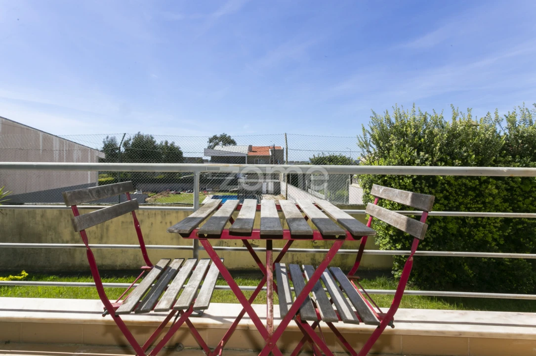 Apartamento T1 para Venda em Madalena Foto 22