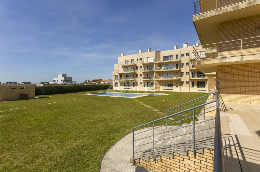 Apartamento T1 para Venda em Madalena Foto 29