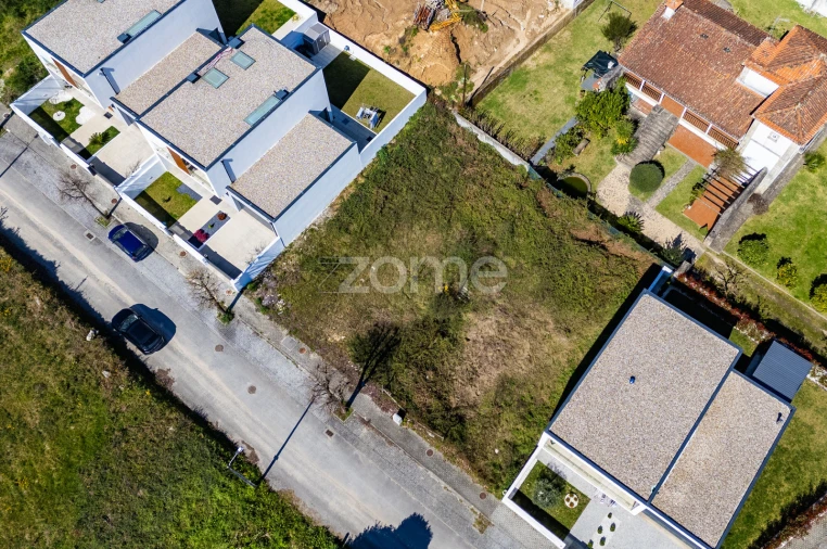 Terreno para Venda em Vila Verde e Barbudo Foto 24