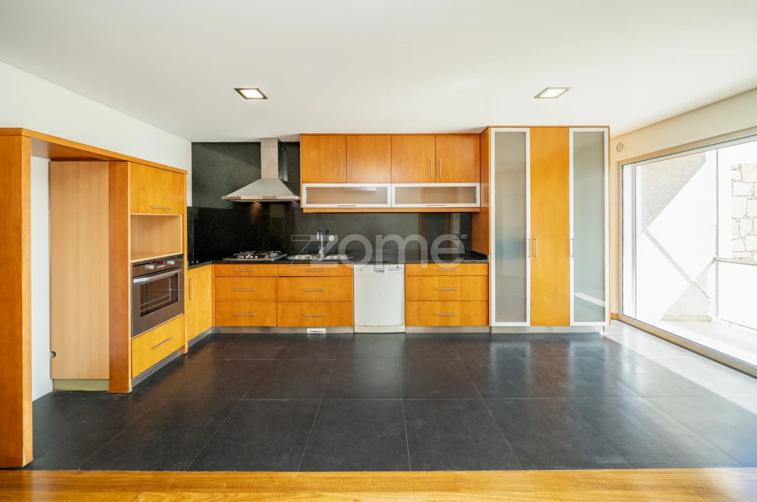 Moradia T5 para Venda em Ferreiros e Gondizalves Foto 10