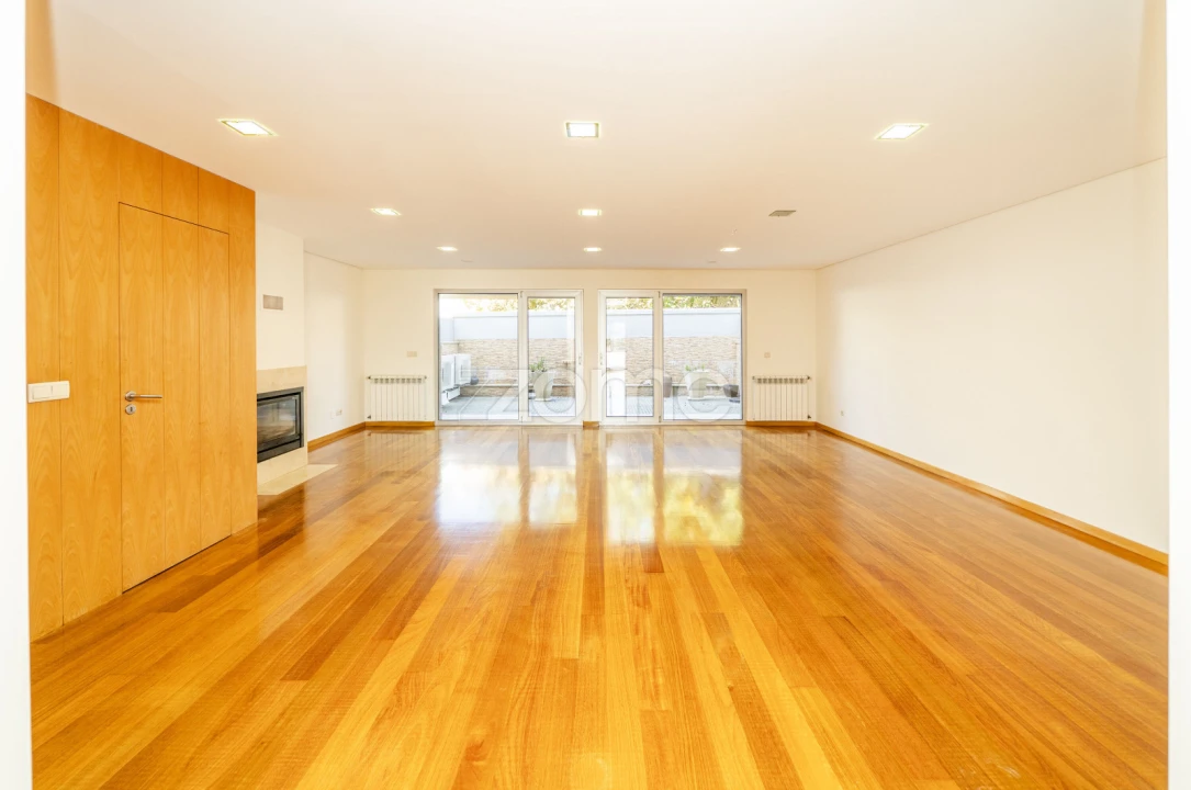 Moradia T5 para Venda em Ferreiros e Gondizalves Foto 16