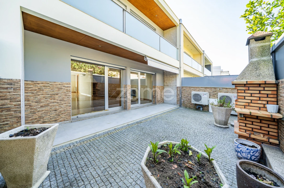 Moradia T5 para Venda em Ferreiros e Gondizalves Foto 19