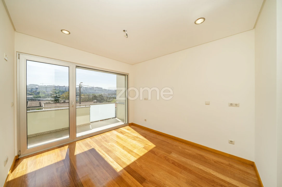 Moradia T5 para Venda em Ferreiros e Gondizalves Foto 31