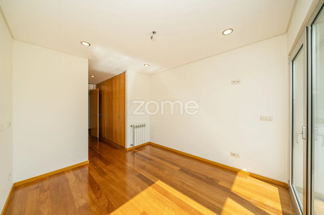 Moradia T5 para Venda em Ferreiros e Gondizalves Foto 33