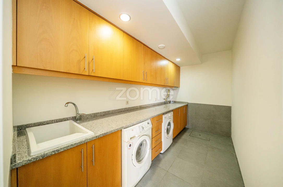 Moradia T5 para Venda em Ferreiros e Gondizalves Foto 61