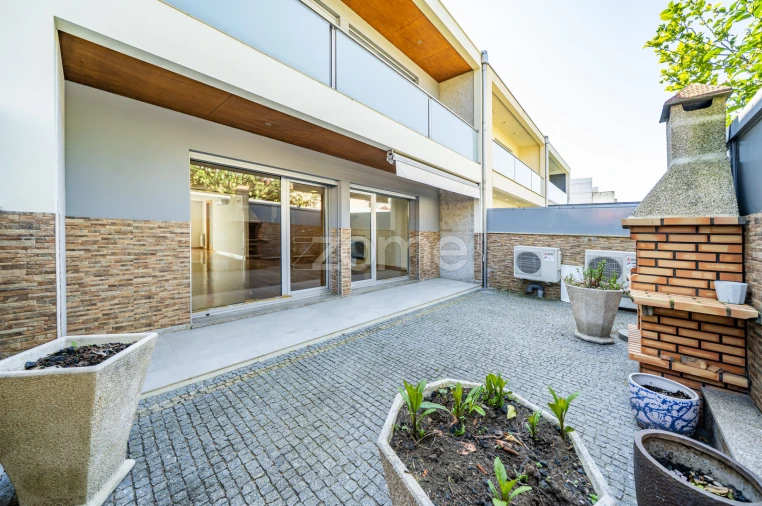 Moradia T5 para Venda em Ferreiros e Gondizalves Foto 19