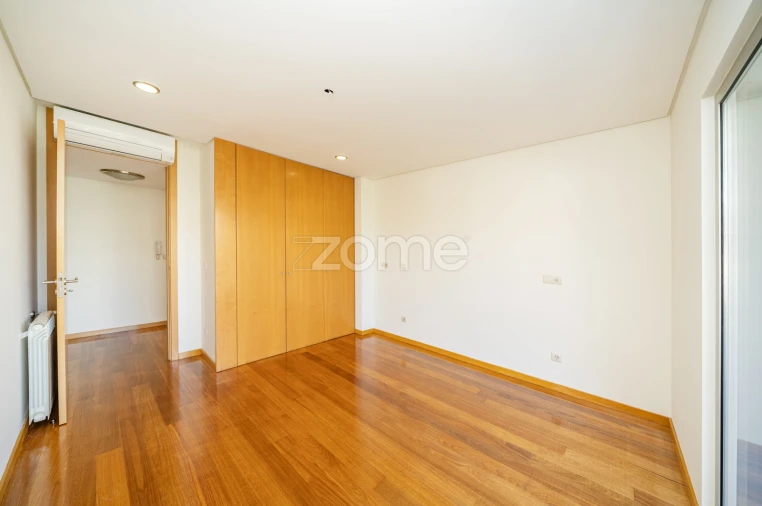 Moradia T5 para Venda em Ferreiros e Gondizalves Foto 58