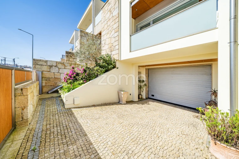 Moradia T5 para Venda em Ferreiros e Gondizalves Foto 67