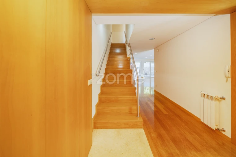 Moradia T5 para Venda em Ferreiros e Gondizalves Foto 7