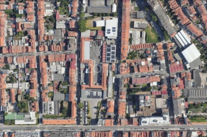Terreno Comércio / Armazém para Venda em Cedofeita, Santo Ildefonso, Sé, Miragaia, São Nicolau e Vitória