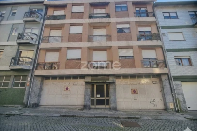 Terreno Comércio / Armazém para Venda em Cedofeita, Santo Ildefonso, Sé, Miragaia, São Nicolau e Vitória