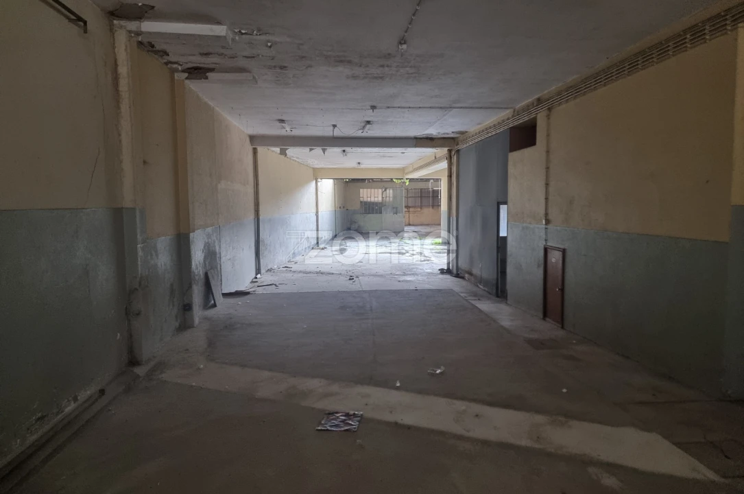 Terreno Comércio / Armazém para Venda em Cedofeita, Santo Ildefonso, Sé, Miragaia, São Nicolau e Vitória Foto 7