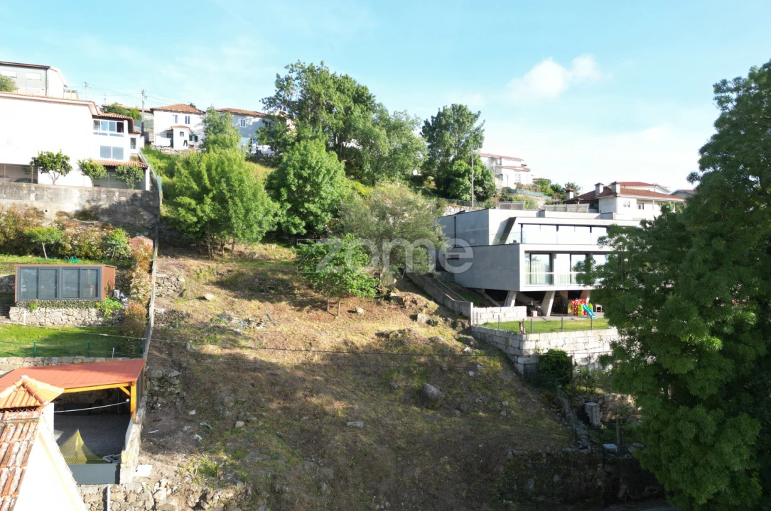 Terreno para Venda em Santo Tirso, Couto (Santa Cristina e São Miguel) e Burgães Foto 5