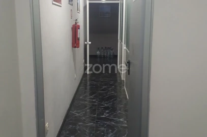 Negócio para Arrendamento em Baguim do Monte (Rio Tinto)