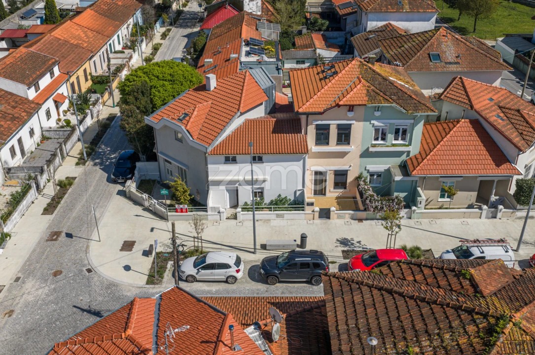 Moradia T2 para Venda em Lordelo do Ouro e Massarelos Foto 16