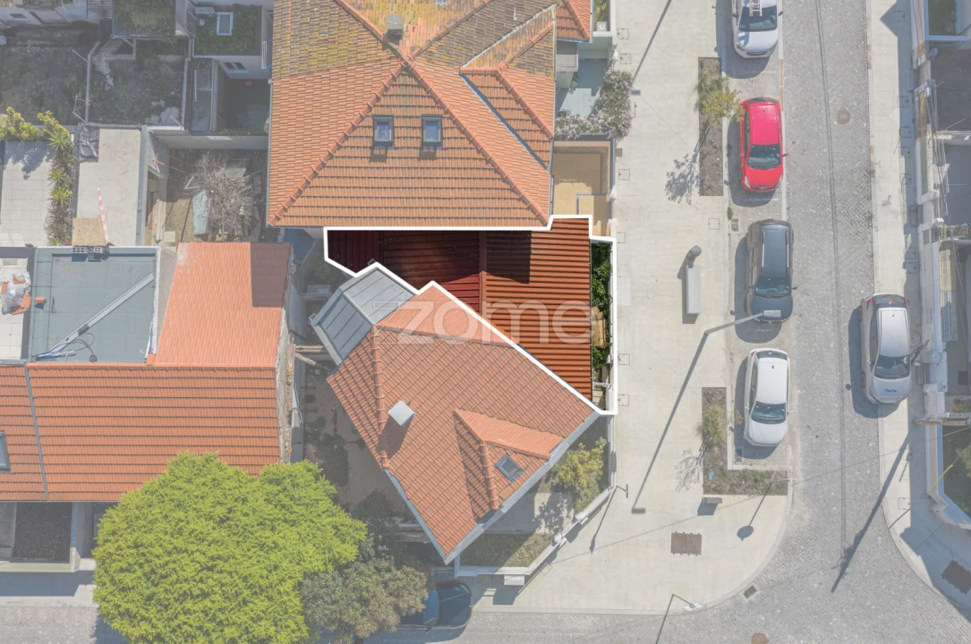 Moradia T2 para Venda em Lordelo do Ouro e Massarelos Foto 13