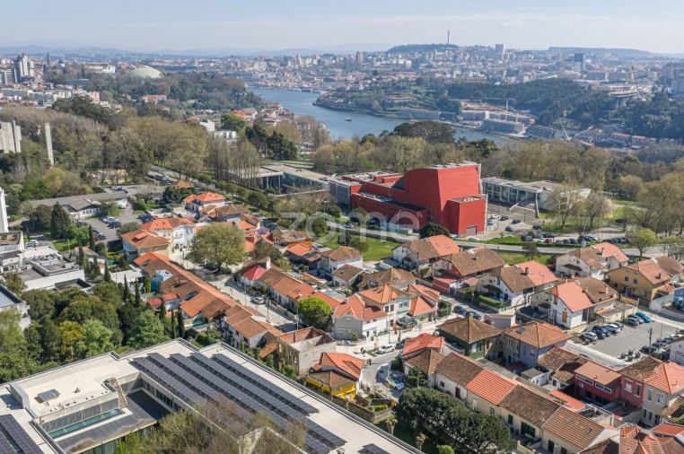 Moradia T2 para Venda em Lordelo do Ouro e Massarelos Foto 21