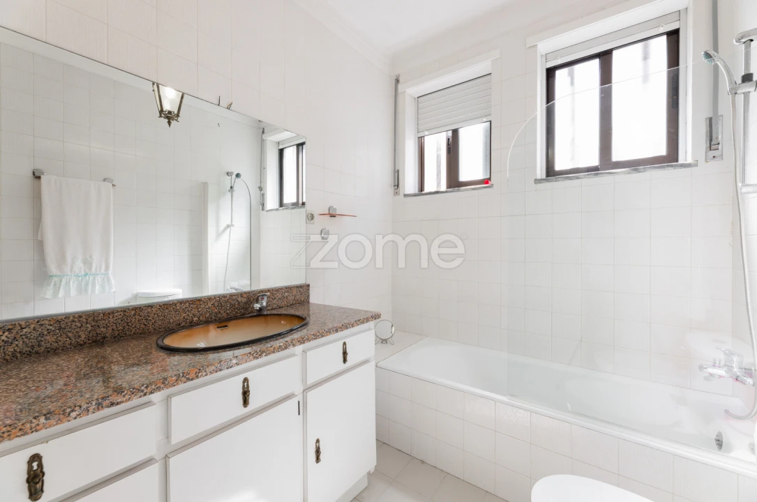 Moradia T4 para Venda em Nogueira, Fraião e Lamaçães Foto 28