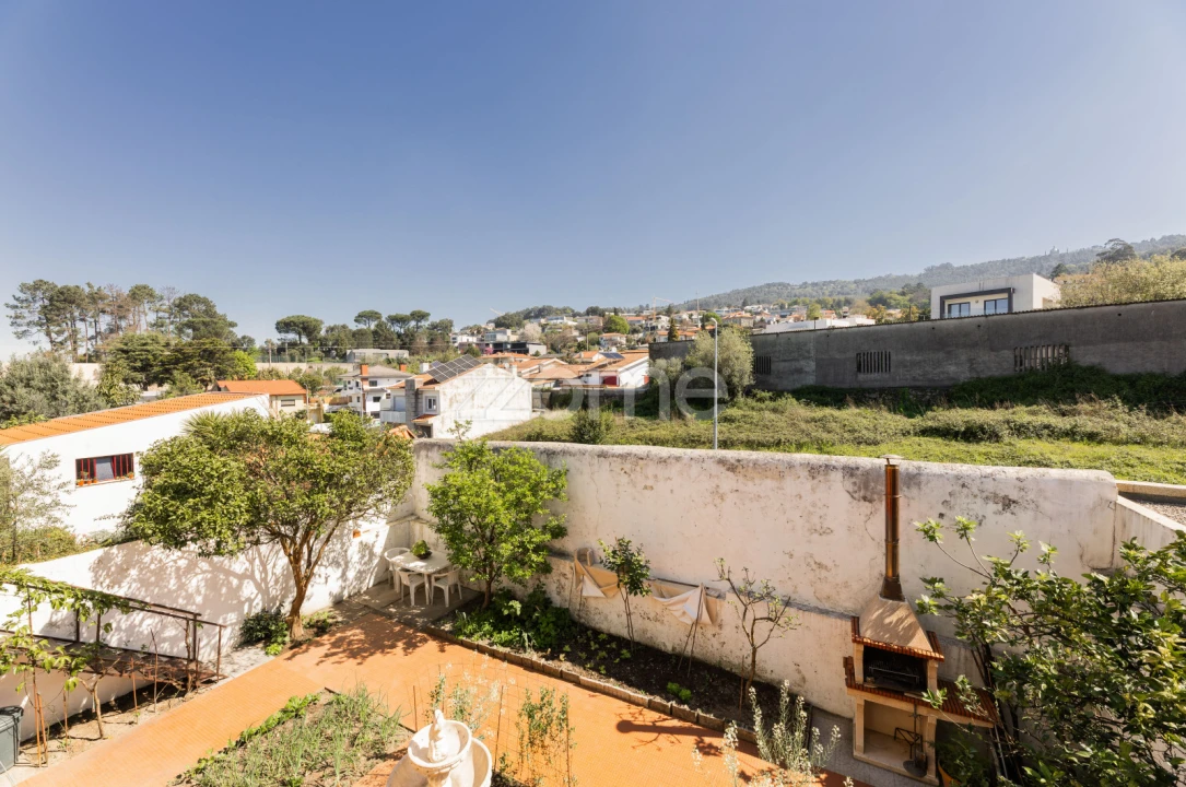 Moradia T4 para Venda em Nogueira, Fraião e Lamaçães Foto 42