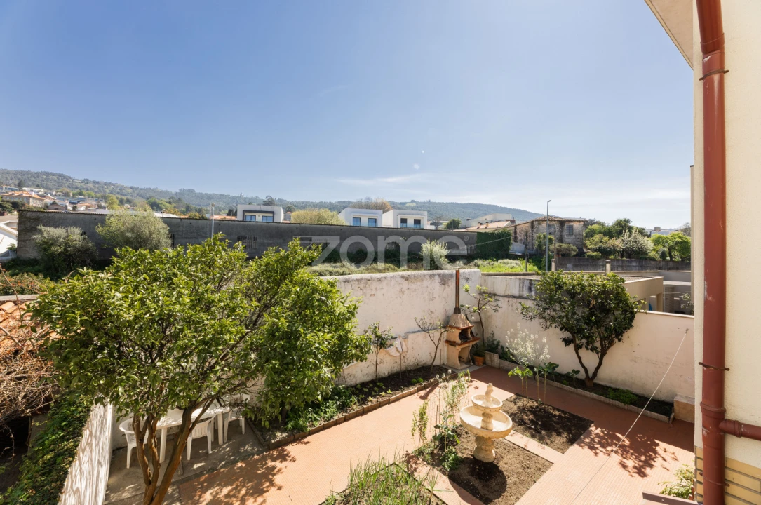 Moradia T4 para Venda em Nogueira, Fraião e Lamaçães Foto 38