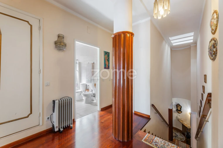 Moradia T4 para Venda em Nogueira, Fraião e Lamaçães Foto 17